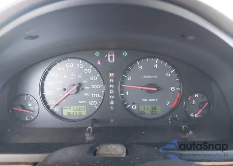 2001 Subaru Legacy Wagon z USA, uszkodzony, nr VIN 4S3BH665417627803